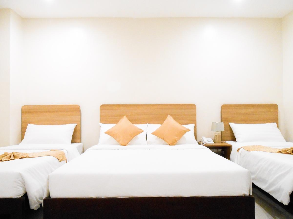 Rublin Hotel Cebu Buitenkant foto