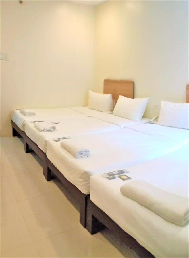 Rublin Hotel Cebu Buitenkant foto